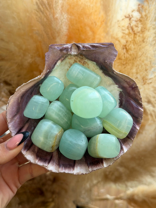 Pistachio Calcite