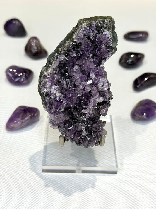 Amethyst Stand