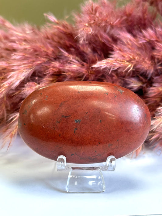 Red Jasper Palm Stone